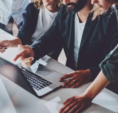 1. Điều Hành Hoặc Quản Lý